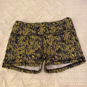 EUC Fleo Leopard High Rise Original, Size Medium